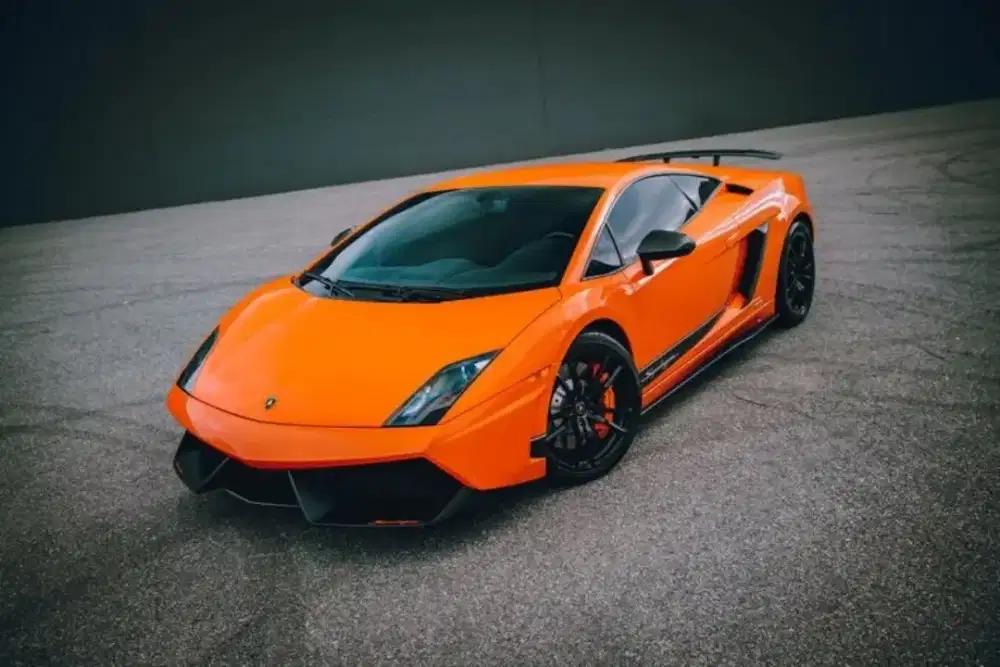 LAMBORGHINI Rent Sewa Superleggera Limited Edition High Sensation