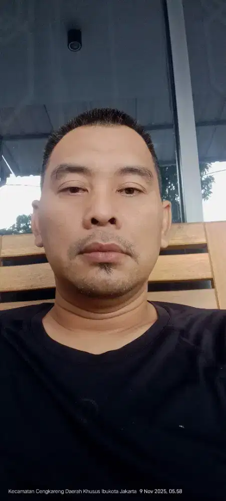 Mencari Kerja Driver / Supir