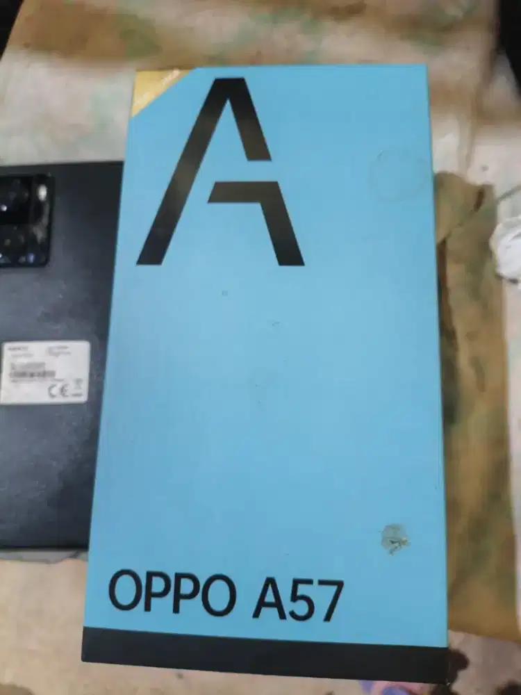 oppo a57 4/128gb