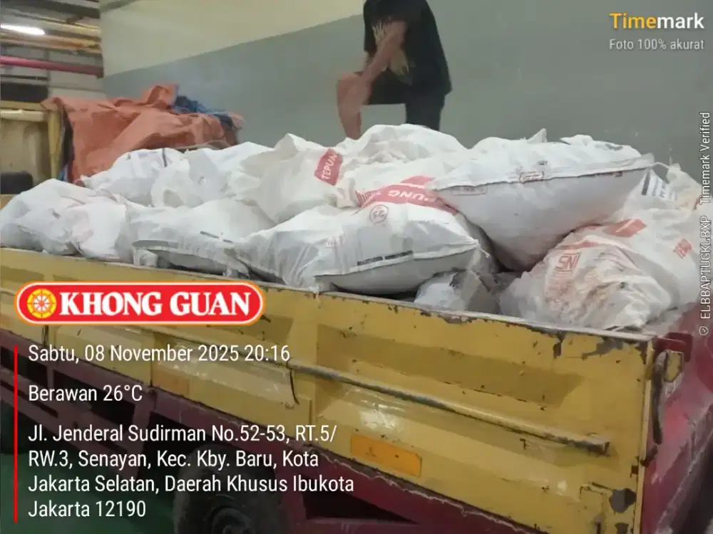 Jasa angkut puing dan tanah