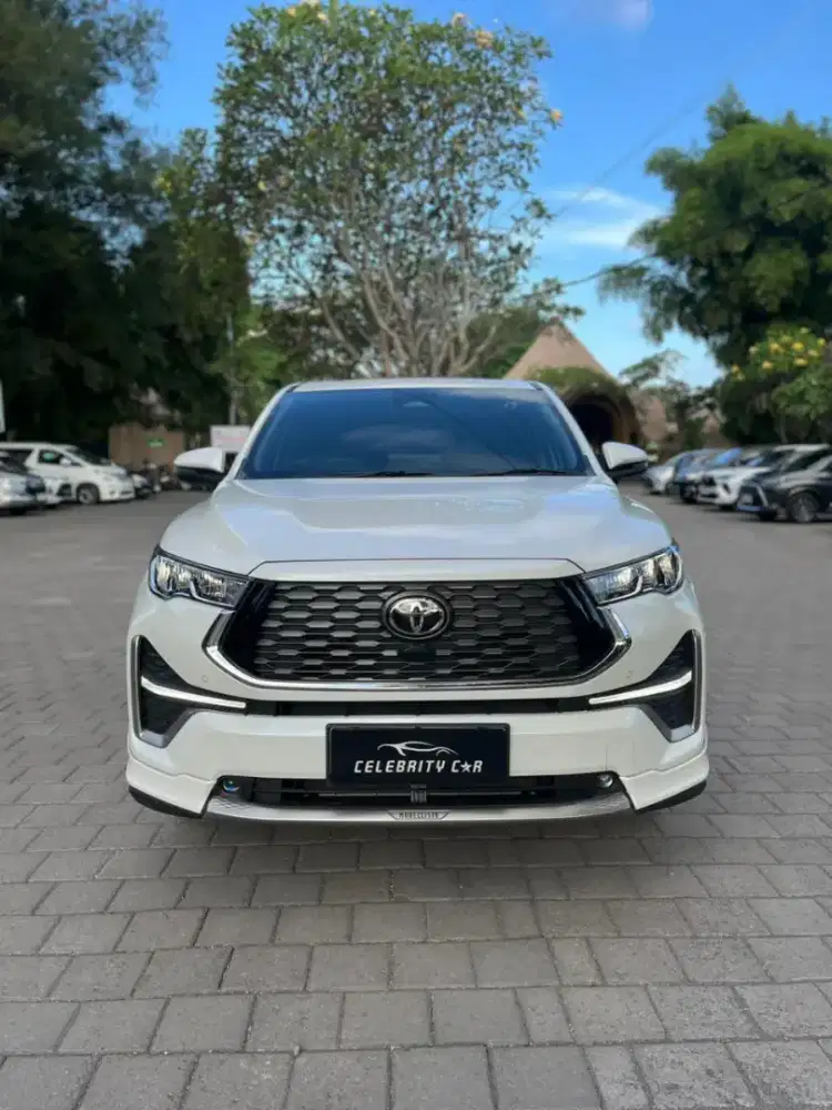 KM 24.000 an Innova Zenix Q HV Hybrid CVT TSS Modelista Putih Mutiara