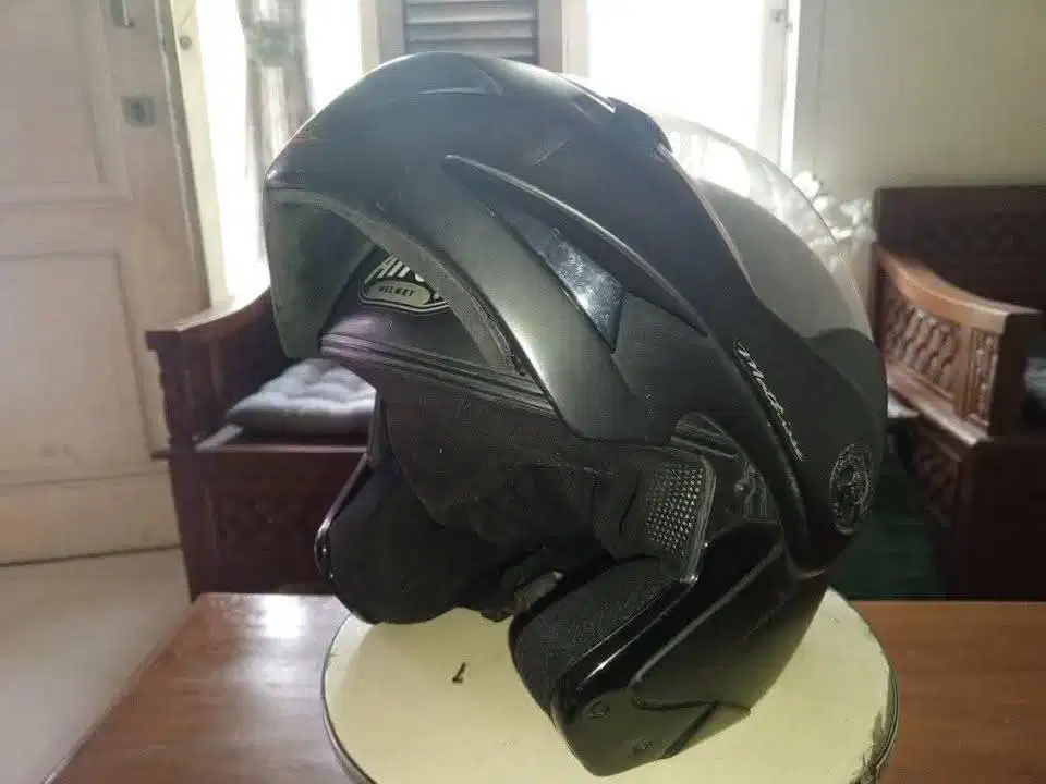 Helm Modular AIROH Touring L