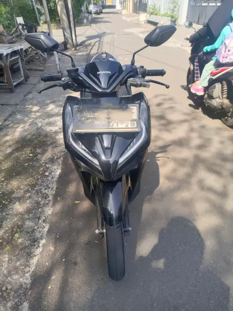 dijual vario 125cc tahun 2021