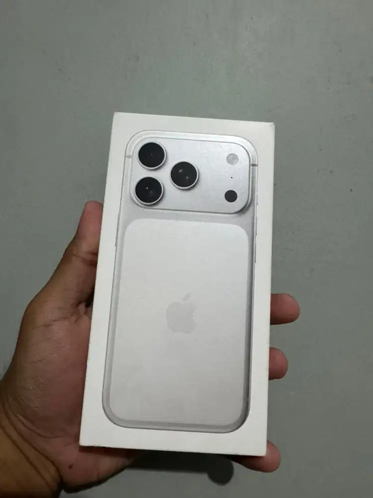 Iphone 17 Pro 256gb Silver NEW