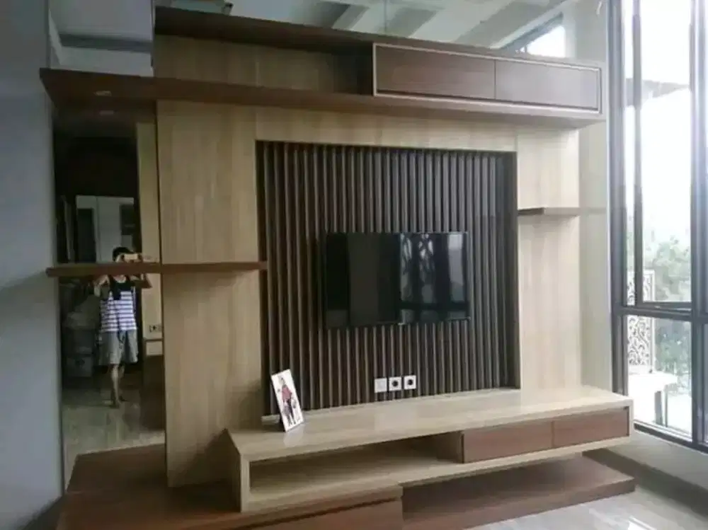 Jasa tukang kayu dan finising.