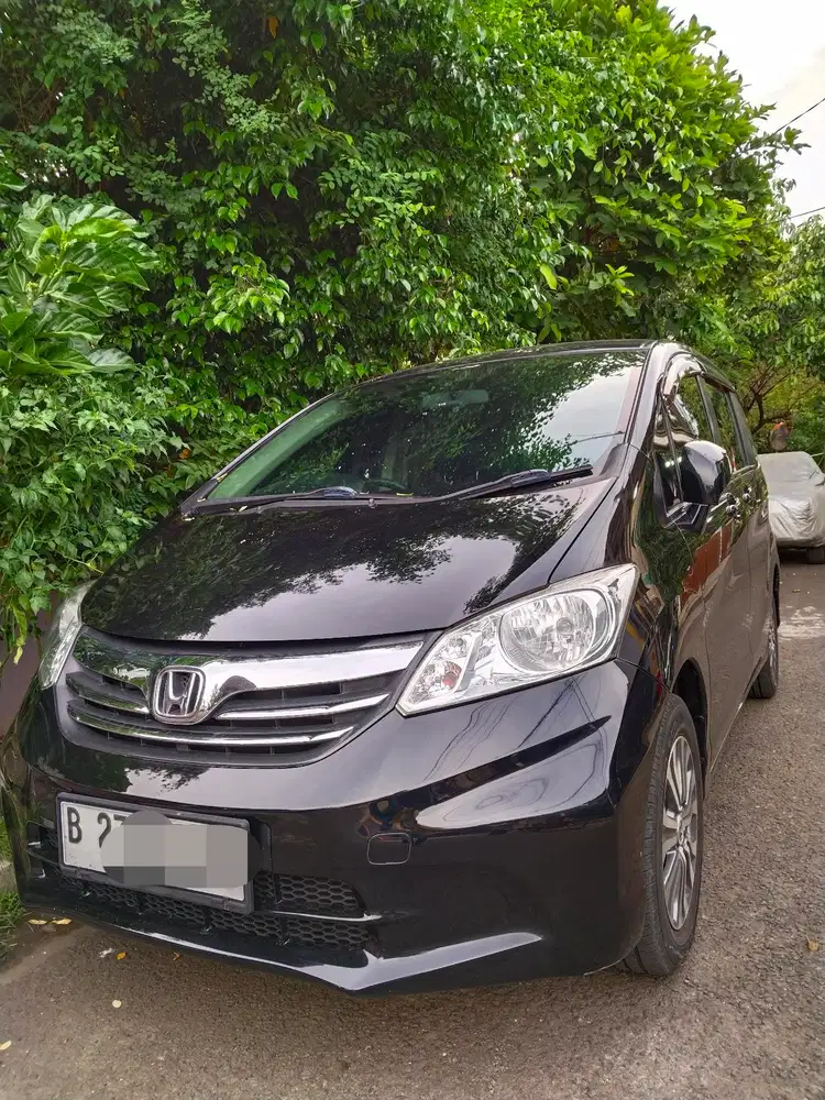 Honda Freed 2012 Bensin