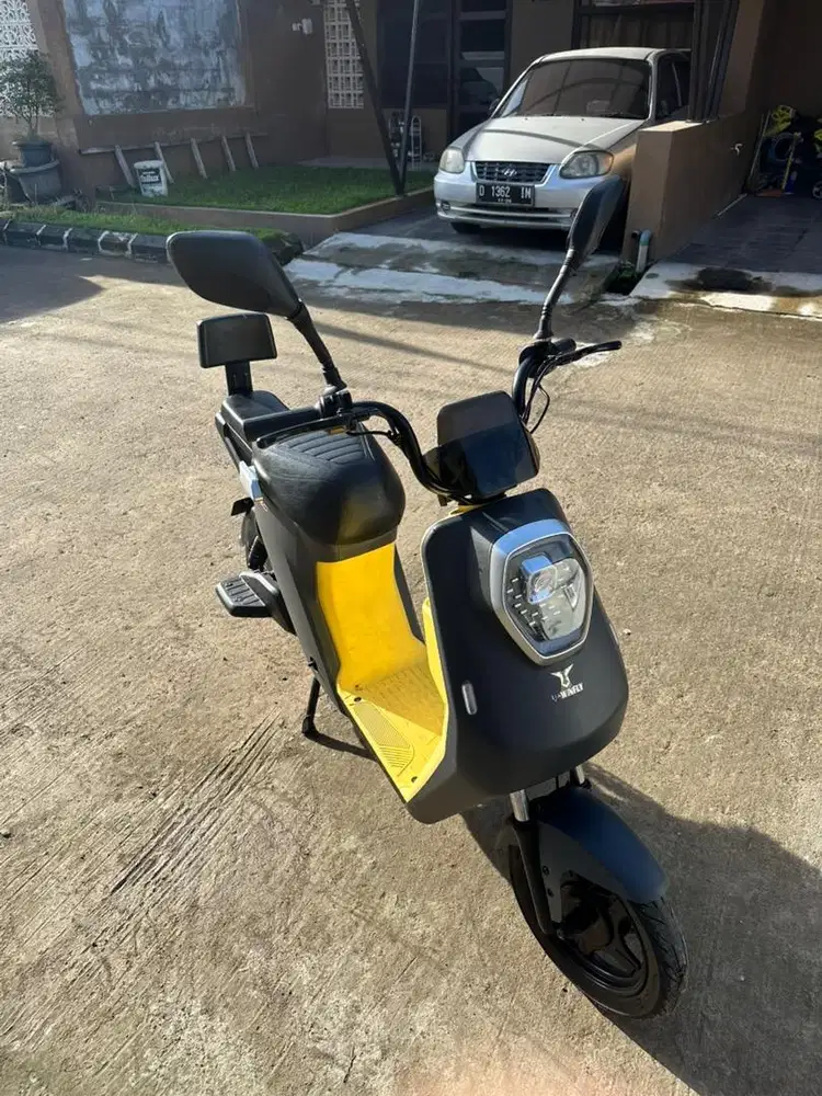Sepeda listrik u-winfly M60 istimewa