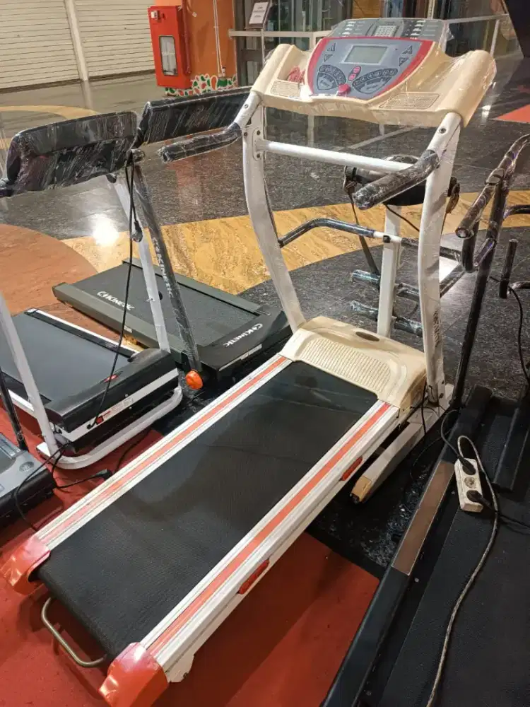 Treadmill elektrik jumbo kuat bb 150kg 3fungsi bisa nanjak