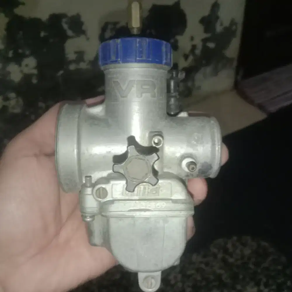 Carburator pe UMA VR kondisi normal lok jatiasih