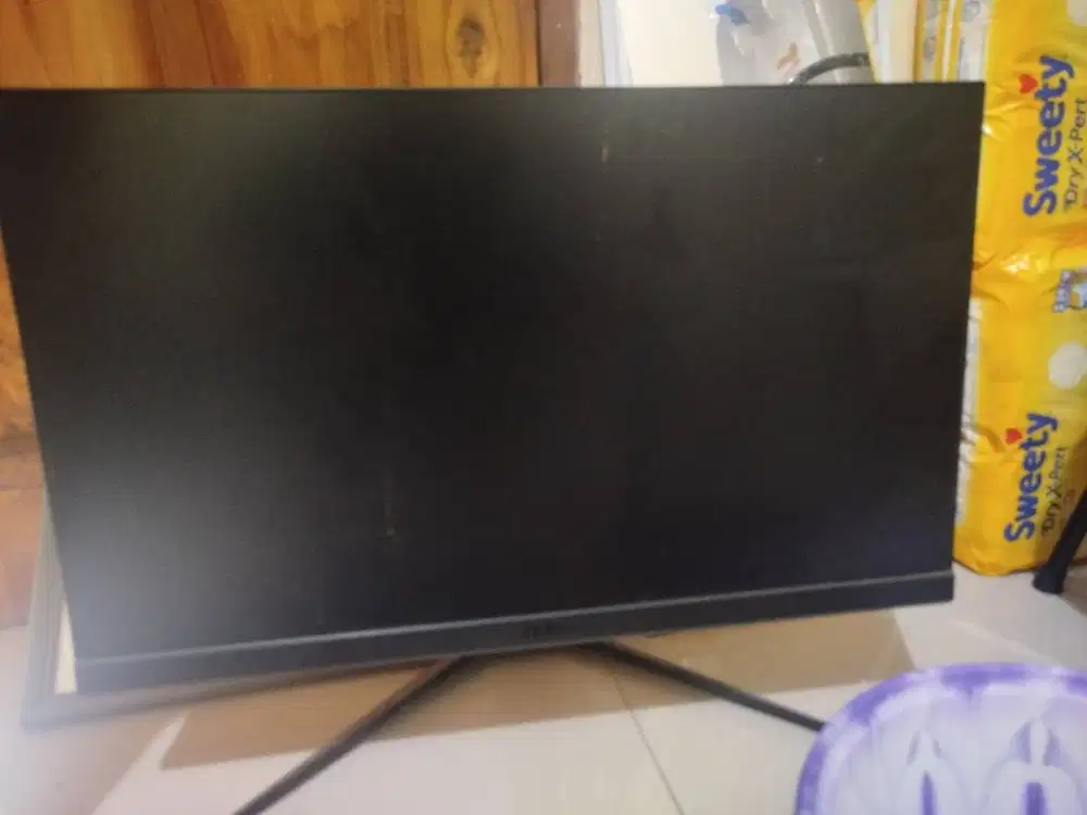 Monitor MSI g27 mati