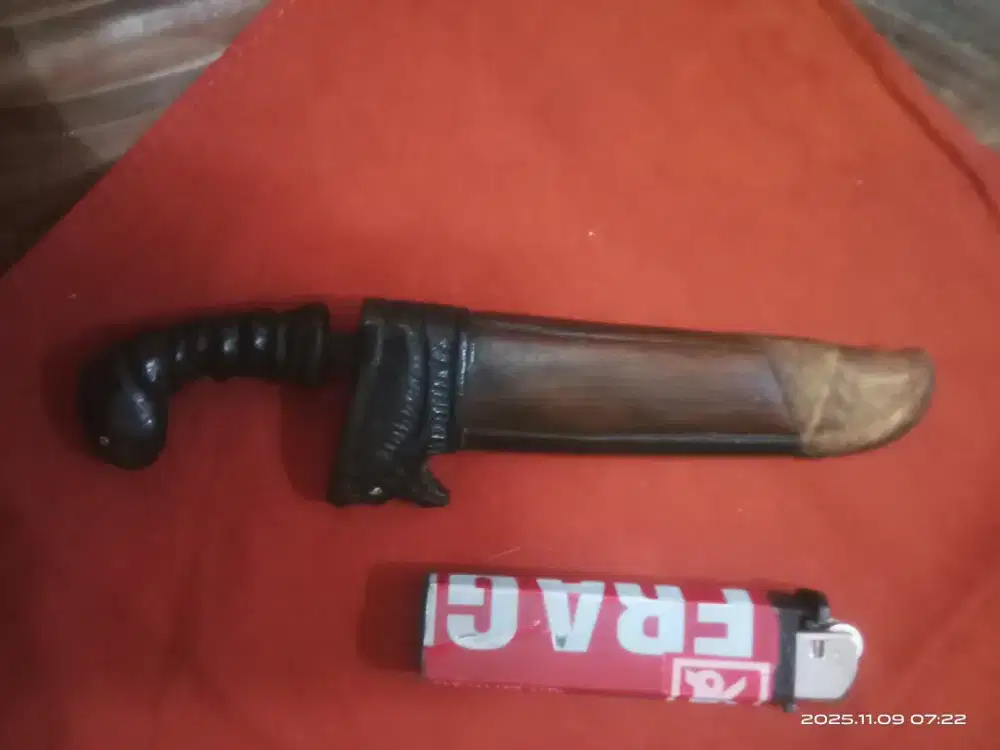 Pusaka golok sepoh ageman.