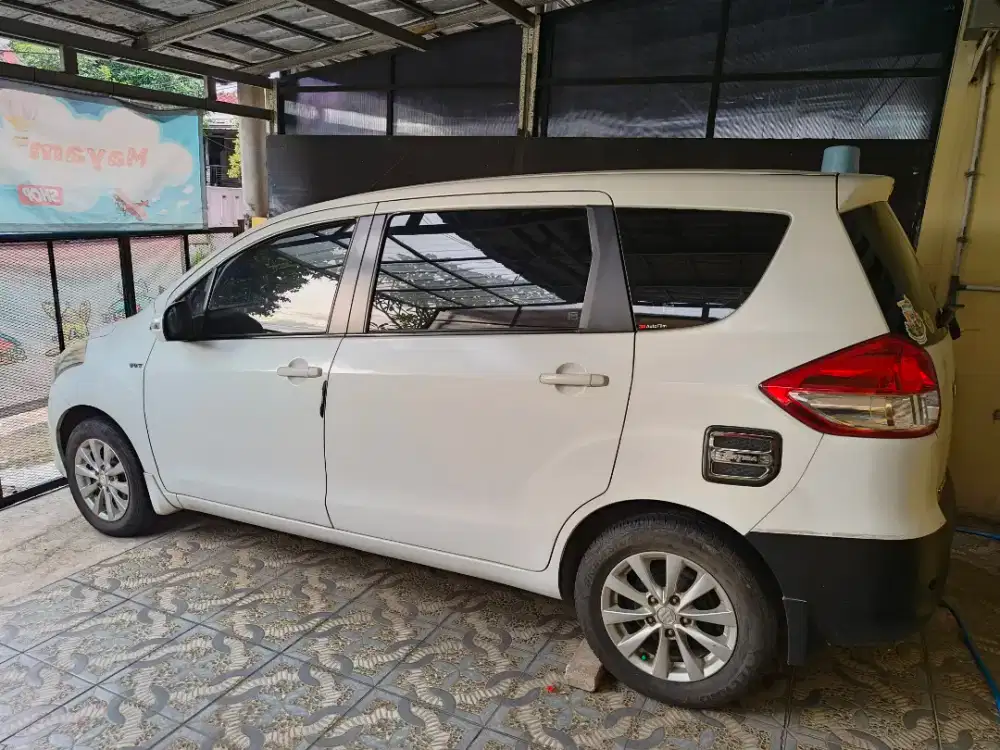 Suzuki Ertiga GX 2014 tahun registrasi 2015