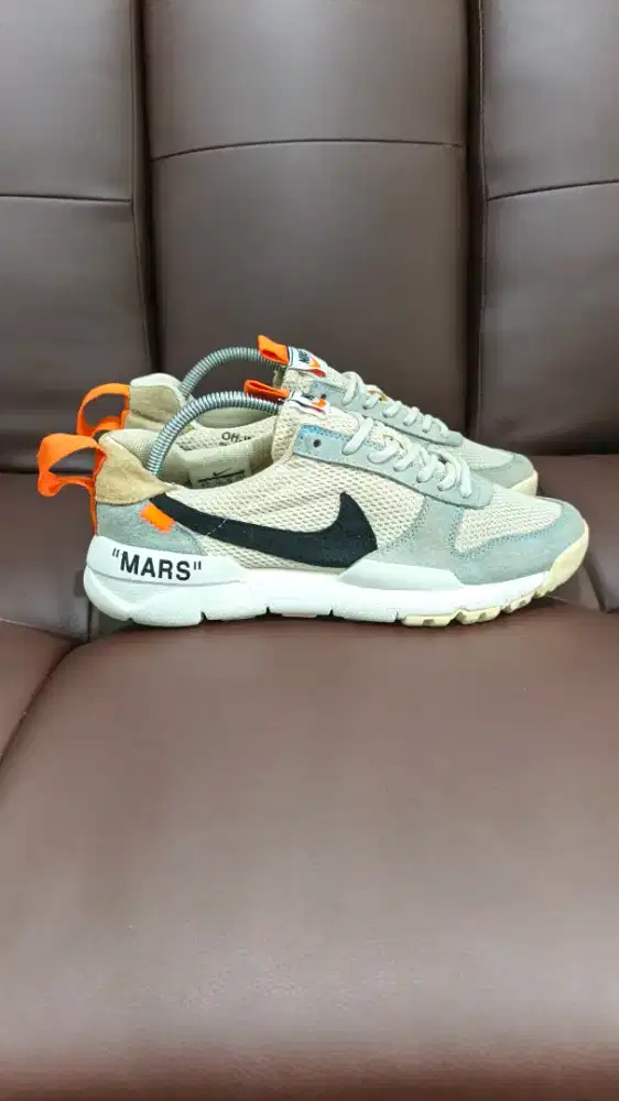 42- Sepatu second NIKE MARS X OFFWHITE