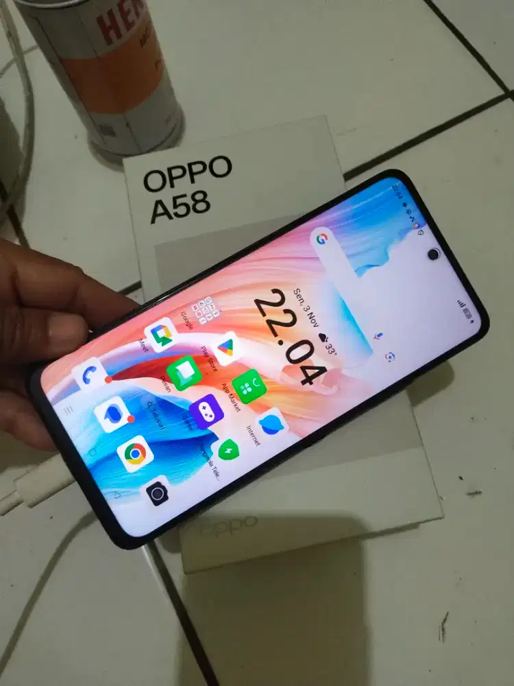 Oppo A58. 8/128  minus Baret sehelai benang pendek aman normal