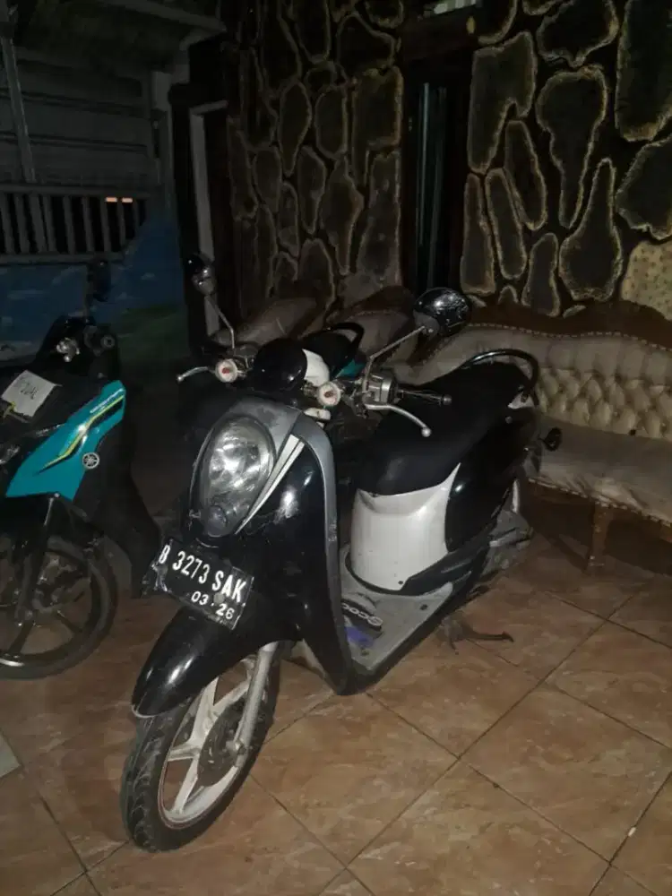 Scoopy 2011 ss kumplit