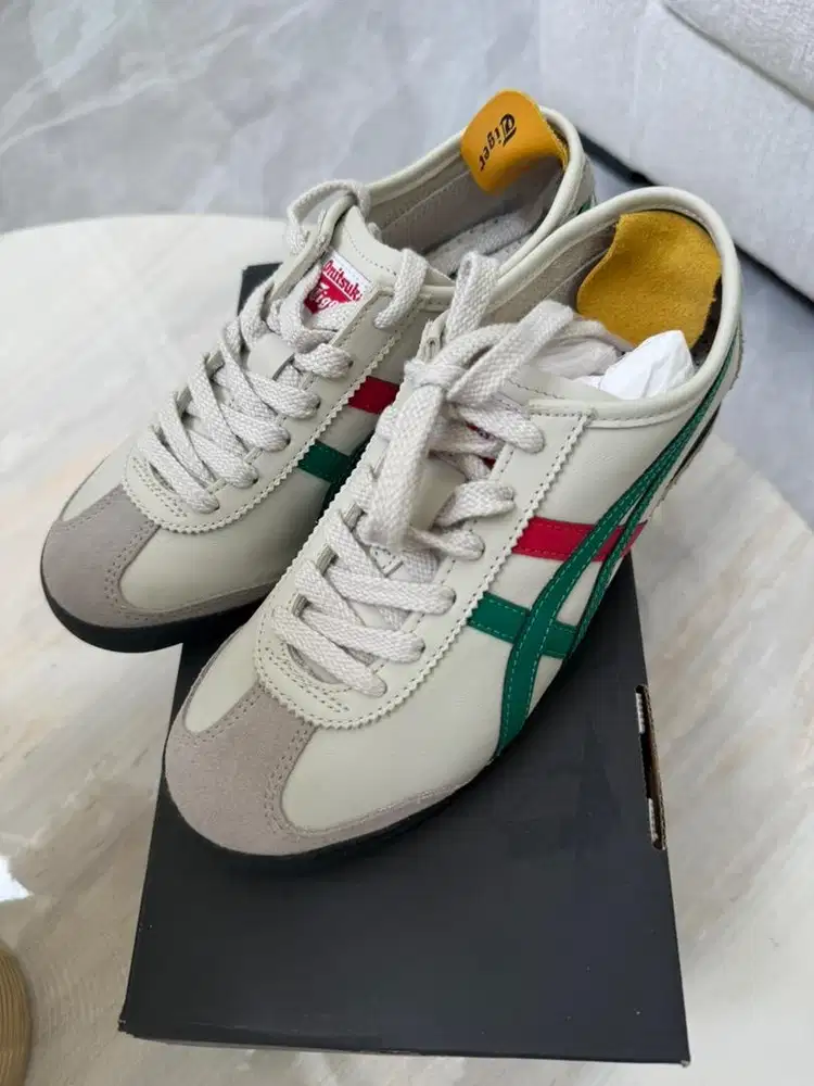 sneaker onit blm pernah pakai