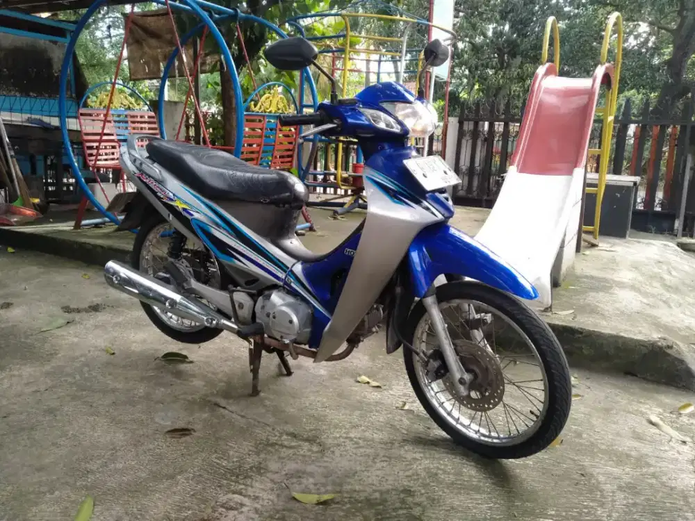 Honda Kharisma X 2005 bisa TT