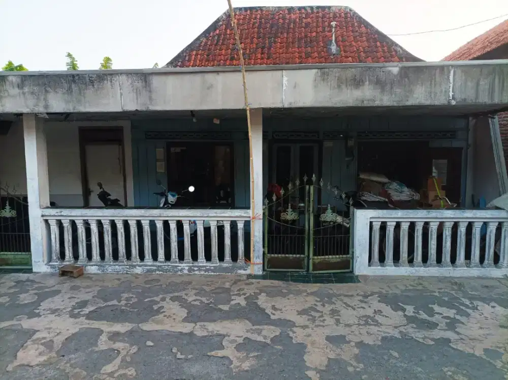 Dijual tanah free rumah joglo kuno