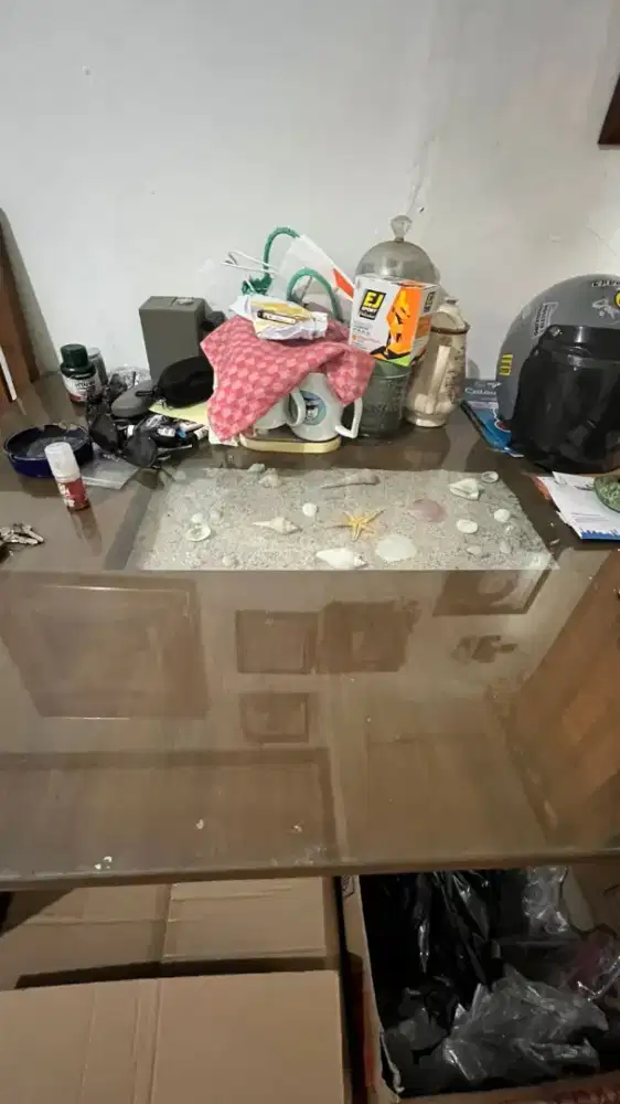 Meja Makan set 4 kursi