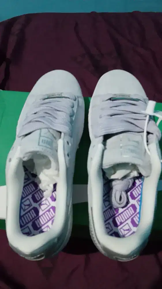 Sepatu puma saude purple