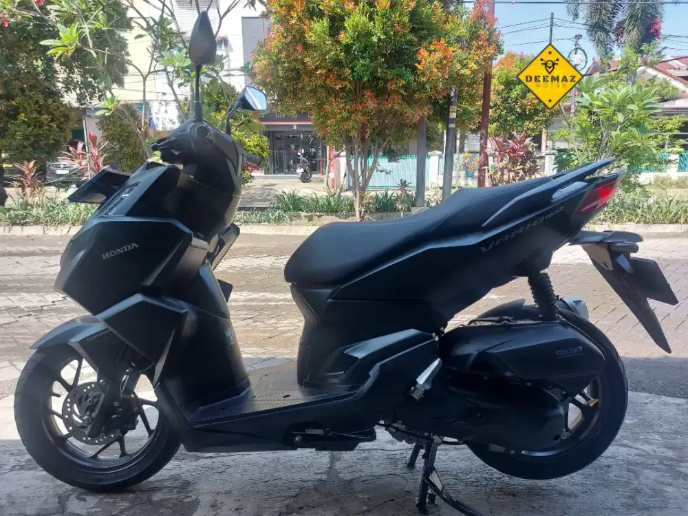 (DP 300)‼️ Vario 160 CBS Hitam Mulus 2023 Cash, Kredit & Tukar Tambah