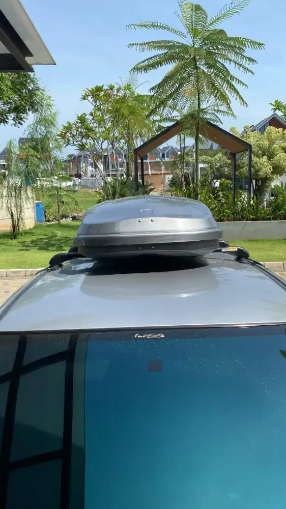 Rooft Box Mobil