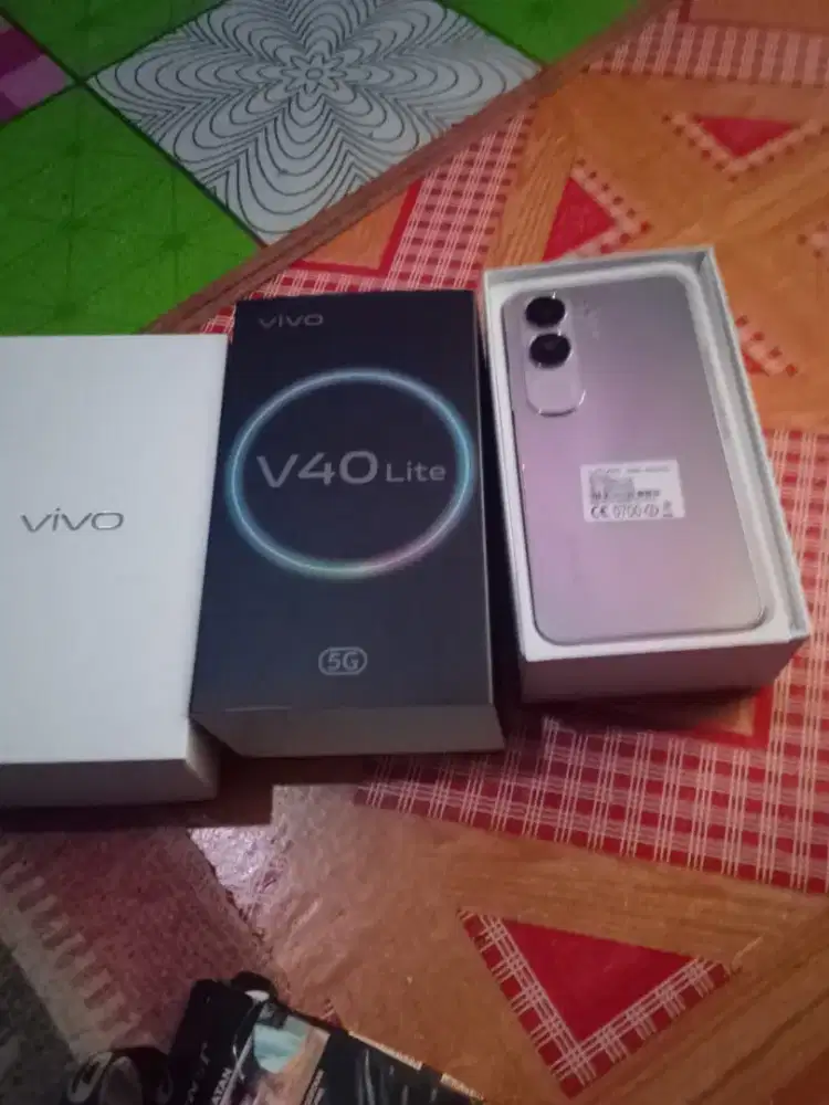 Hp Vivo v40 lite