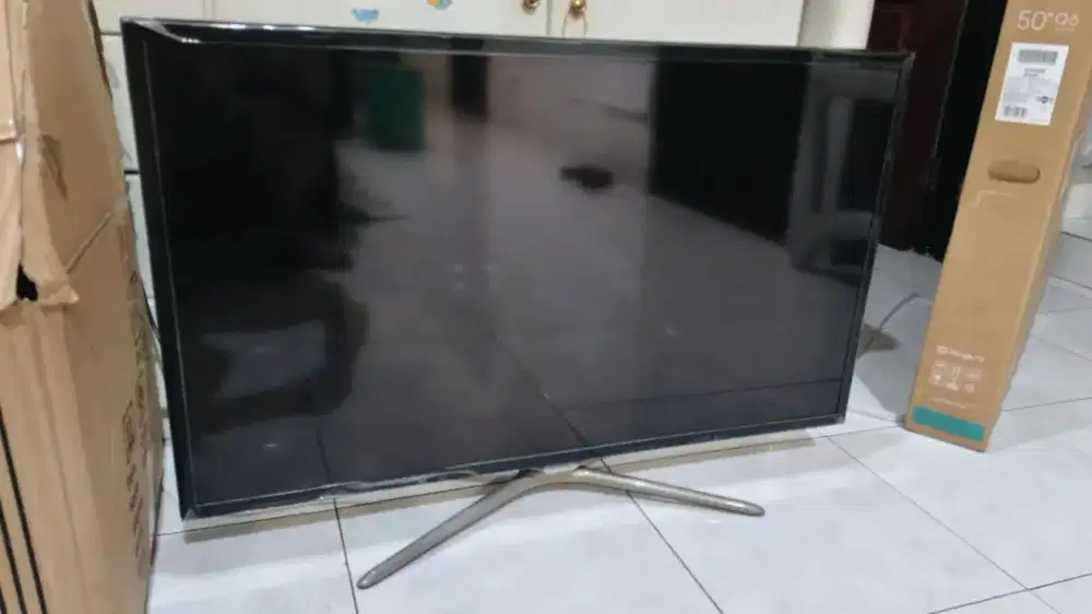 Samsung Smart TV 40 inch UA40F5500