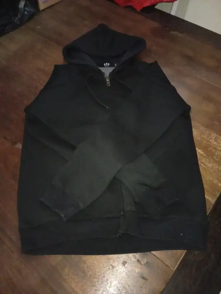 Sweater Gunung Promo Akhir Tahun