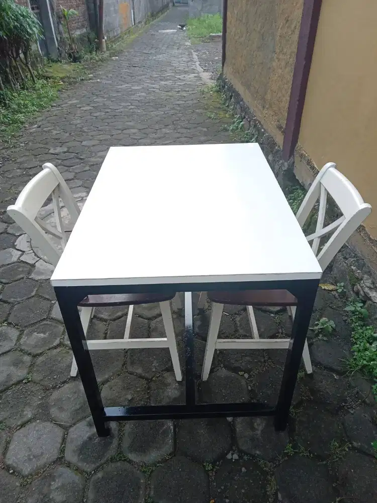 meja kaki besi 2 kursi informa