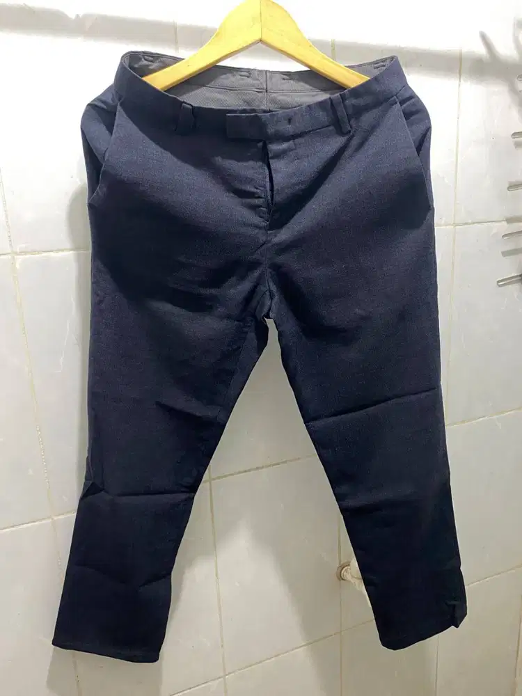 Celana Bahan Biru Dongker