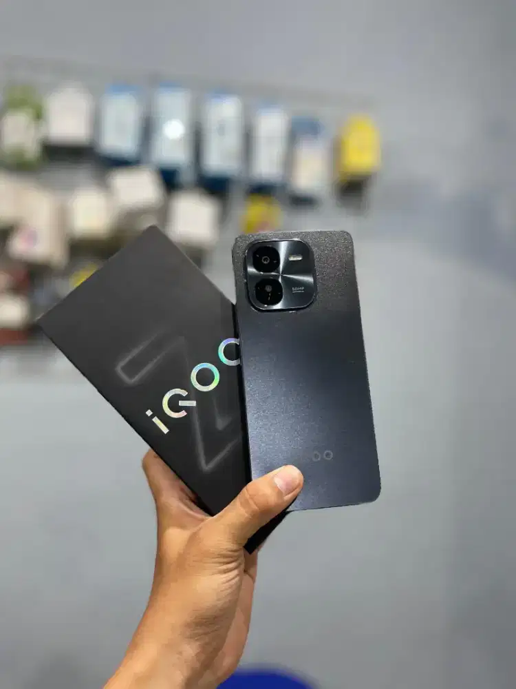 IQOO Z9X 5G 12/256gb Second Mulus Lengkap Ori Bergaransi