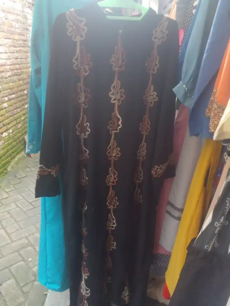 Jual baju gamis sangat layak pakai