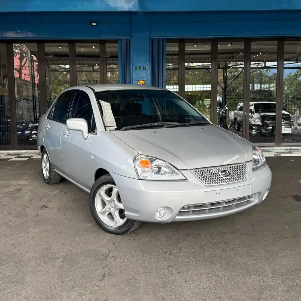 Baleno Km 8rb perak,new old stock