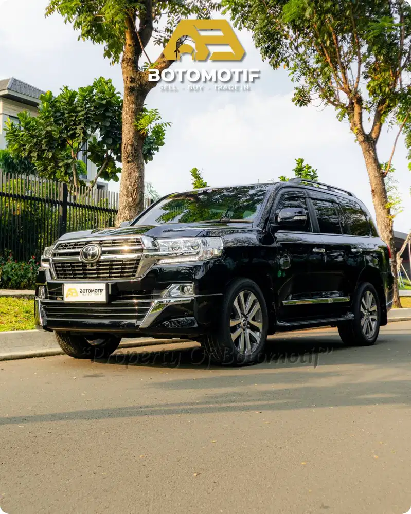 Toyota Land Cruiser VX-R 200 V8 Solid Black 2020/2021