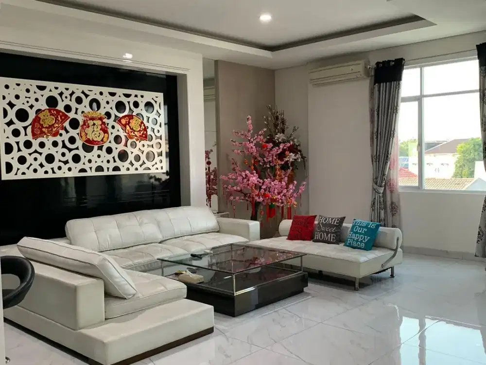 Rumah Full Furnish Di Thi Jelambar, Jakbar