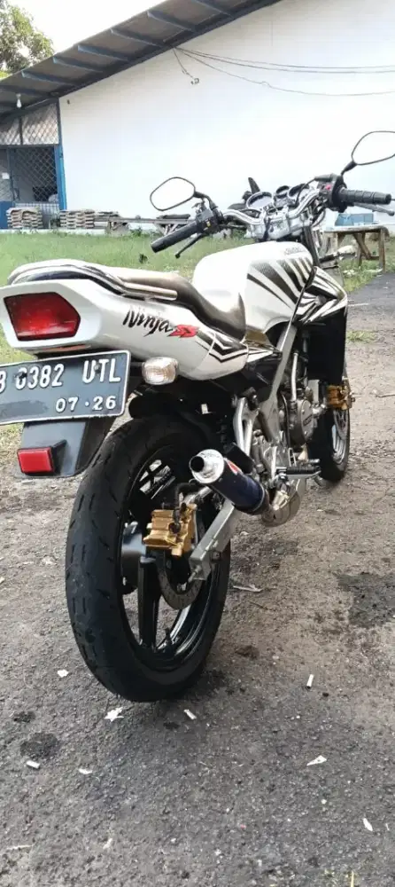 Ninja R2 warna asli albino surat pajak aman siap Turing lokasi Ciledug