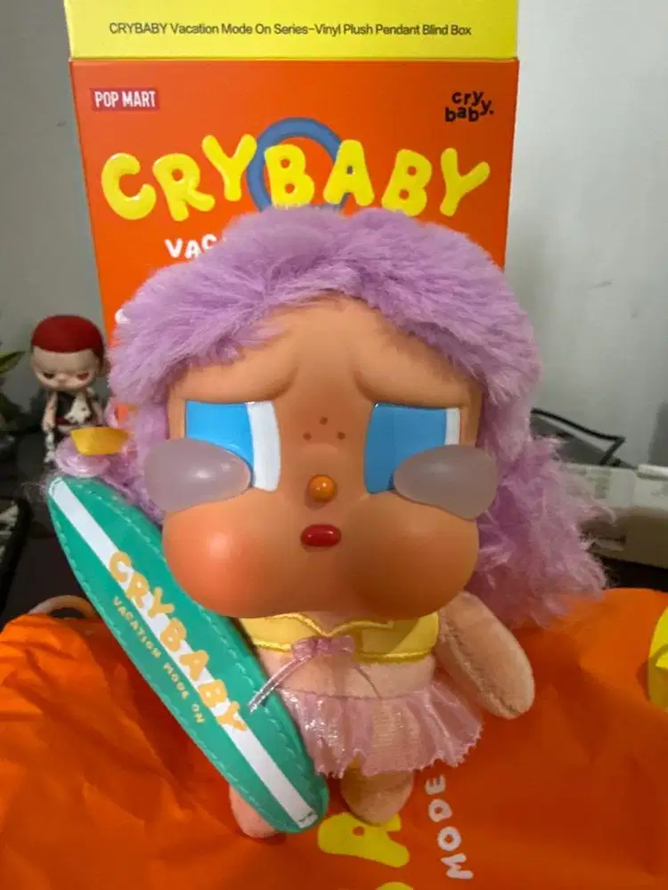 Pop Mart Crybaby Vacation Mode On Series Let's Surf