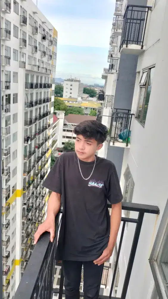 Loker apa ya yang di atas 3jt barangkali ada