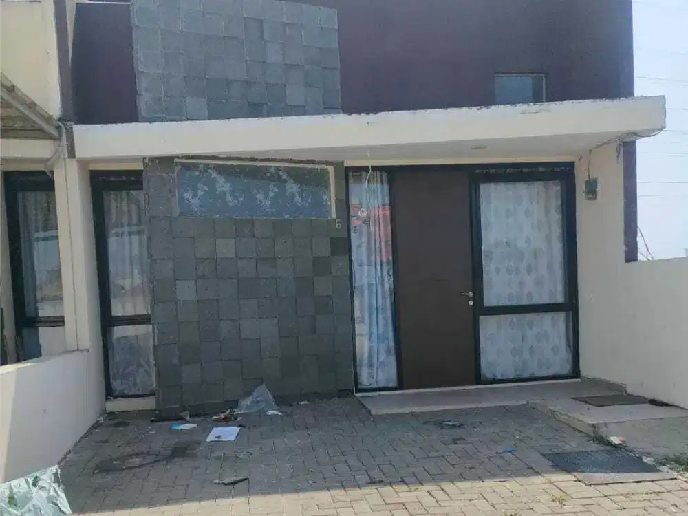 Dijual Rumah di  Komp Cibaduyut Town House
