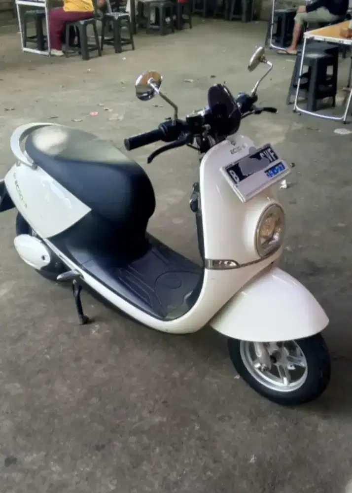 Motor listrik ECGO 5