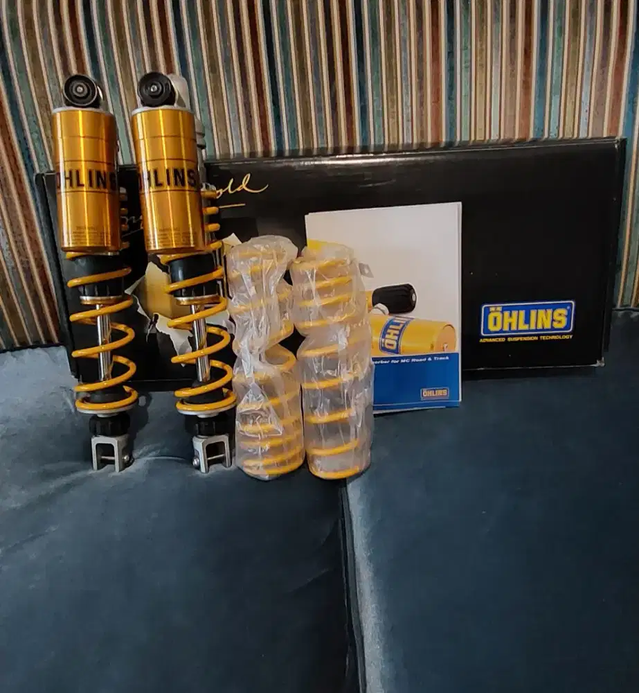 Ohlins Xmax YA 740