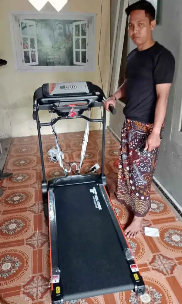 TREADMILL ELEKTRIK TL 266 MASSAGER BARU ALAT FITNESS SIAP COD