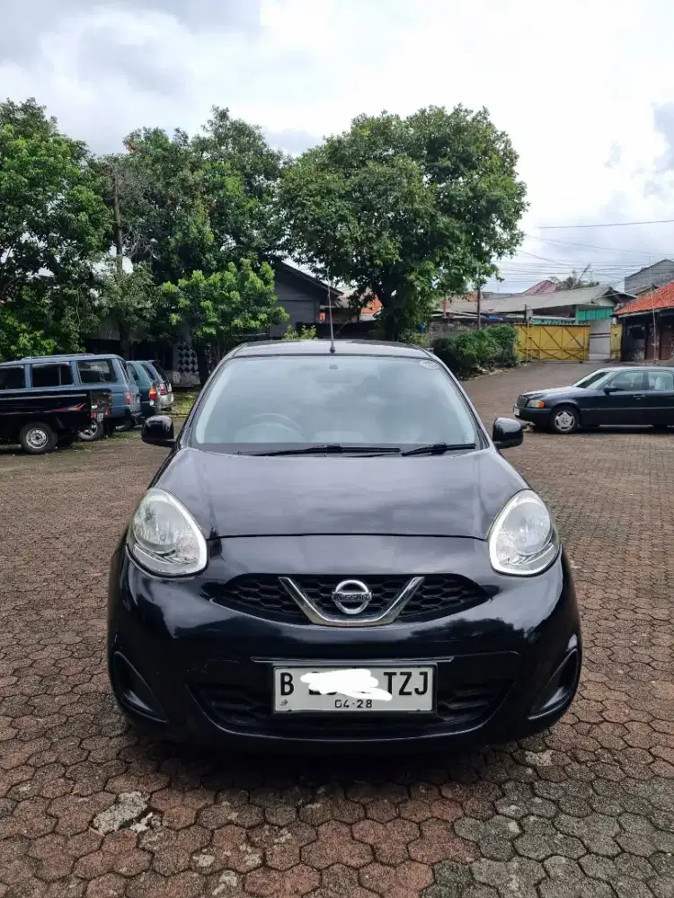 Nissan March Tahun 2017