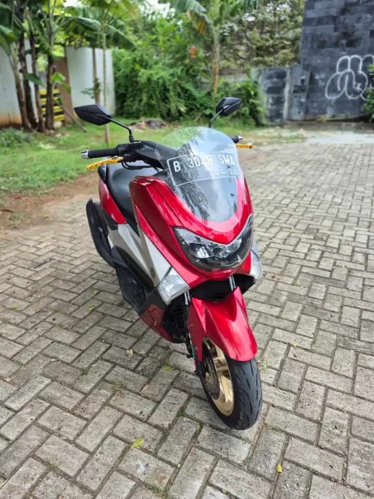 Dijual Yamaha nmax tahun 2016 surat lengkap