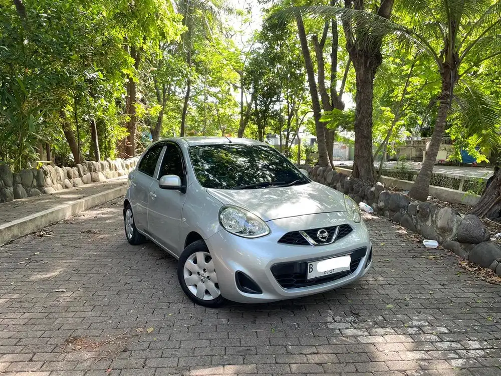 2015 Nissan march 1.2L matic low km CBU 2016 2014 non XS