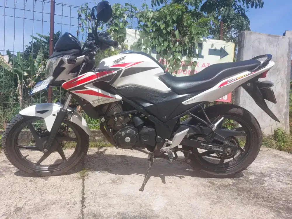 Dijual Honda CB 150R