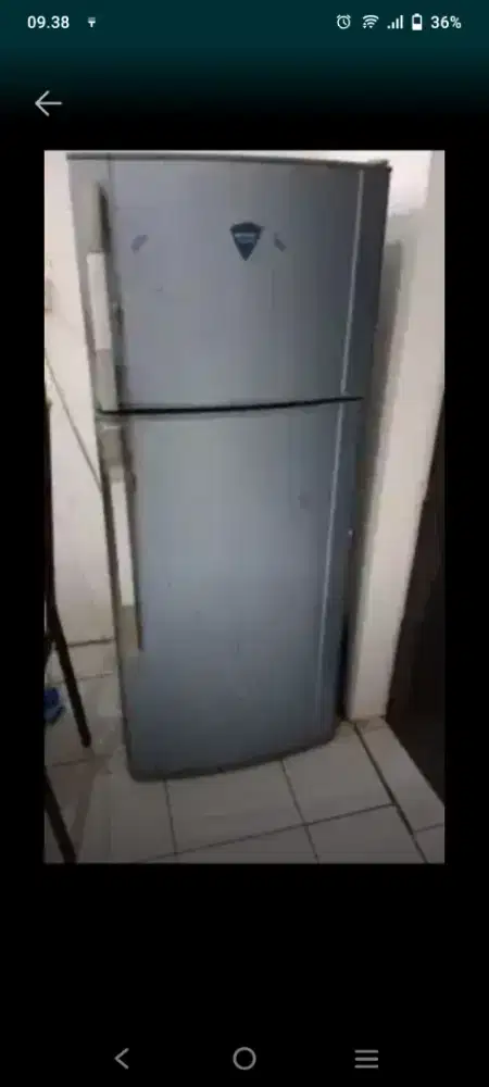 dijual kulkas 2 pintu
