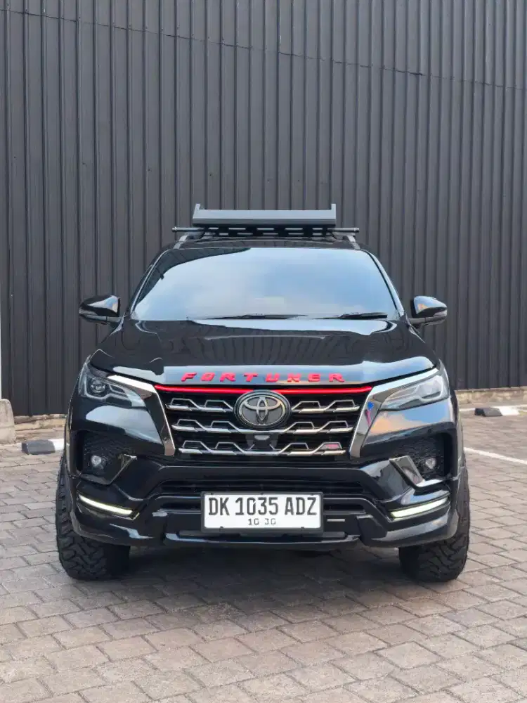 Fortuner TRD GR 2021 Diesel. Pajak baru. Full fariasi part baru