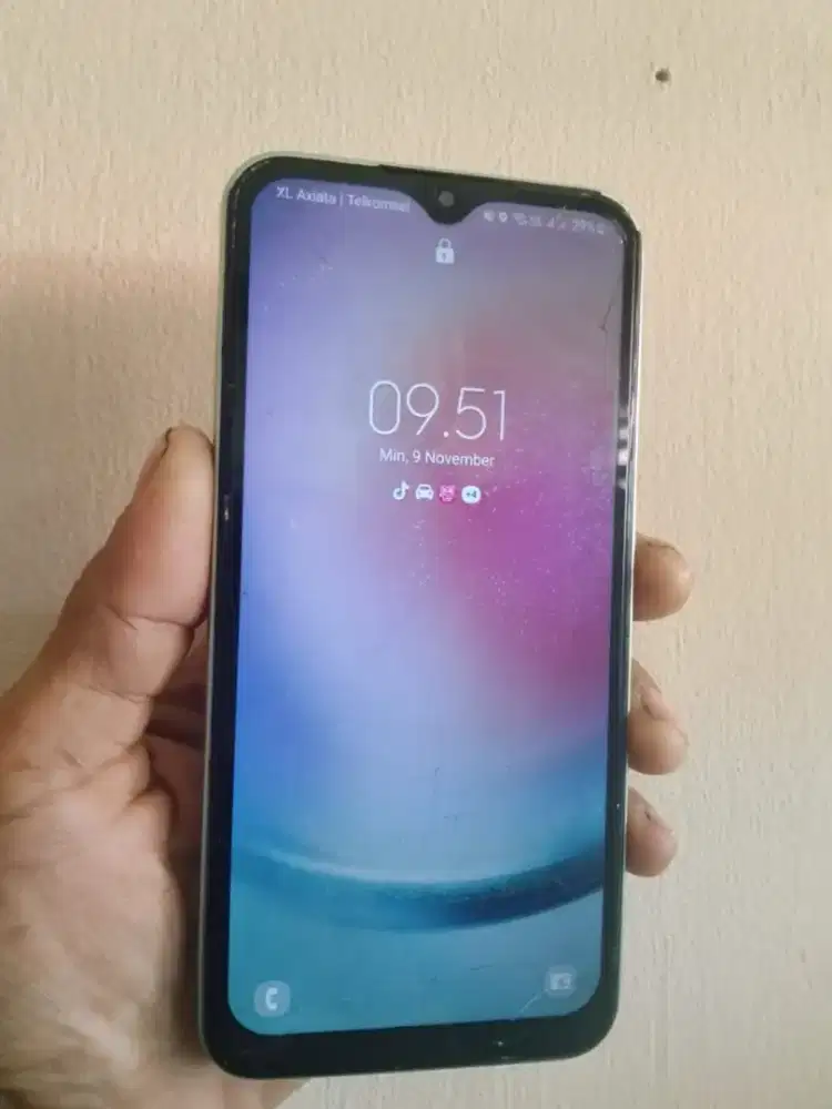 Samsung a24 NFC 8/128 HP+cas